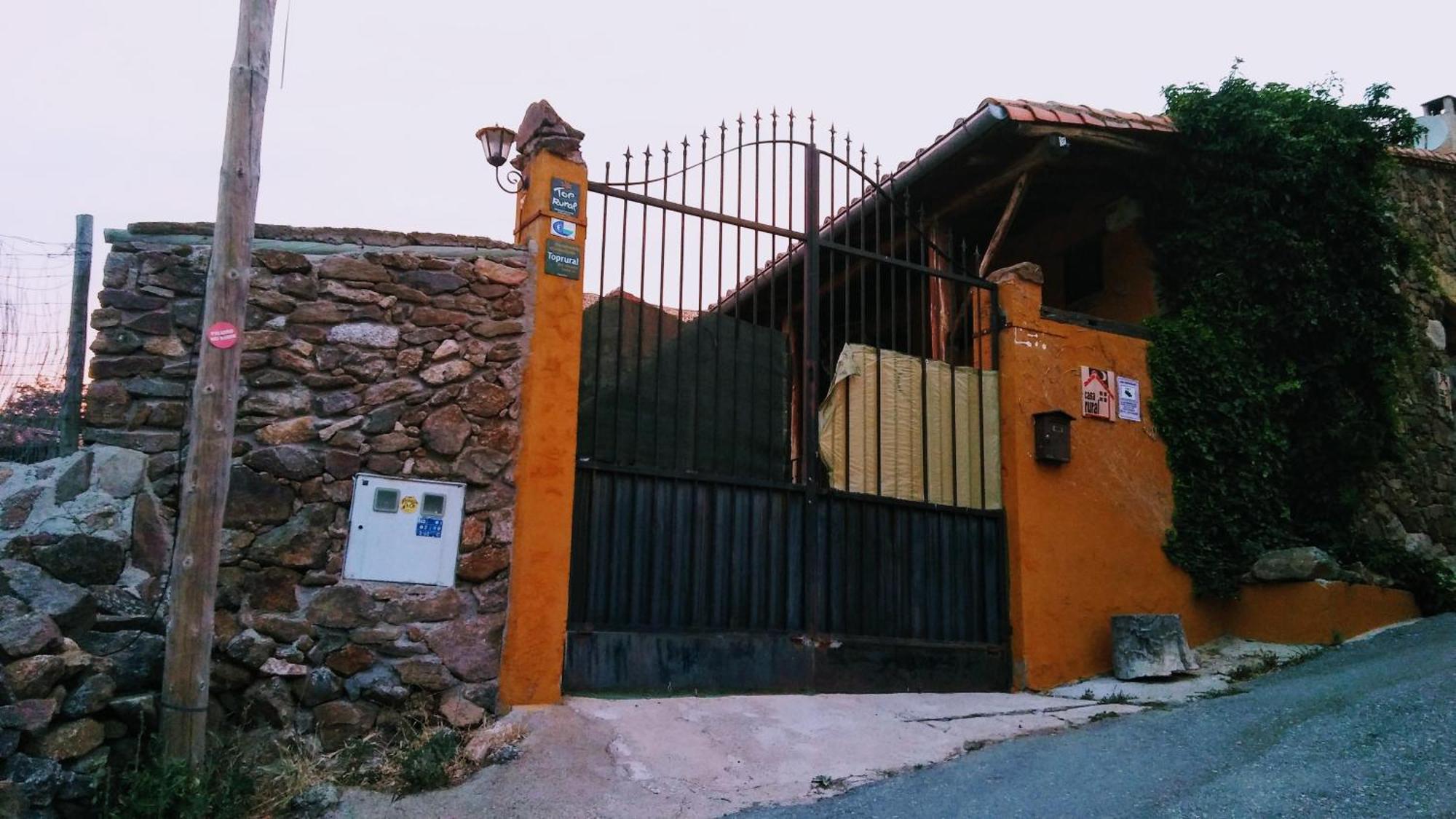 Atardecer En Gredos 1 Villa San Bartolomé de Tormes Екстериор снимка